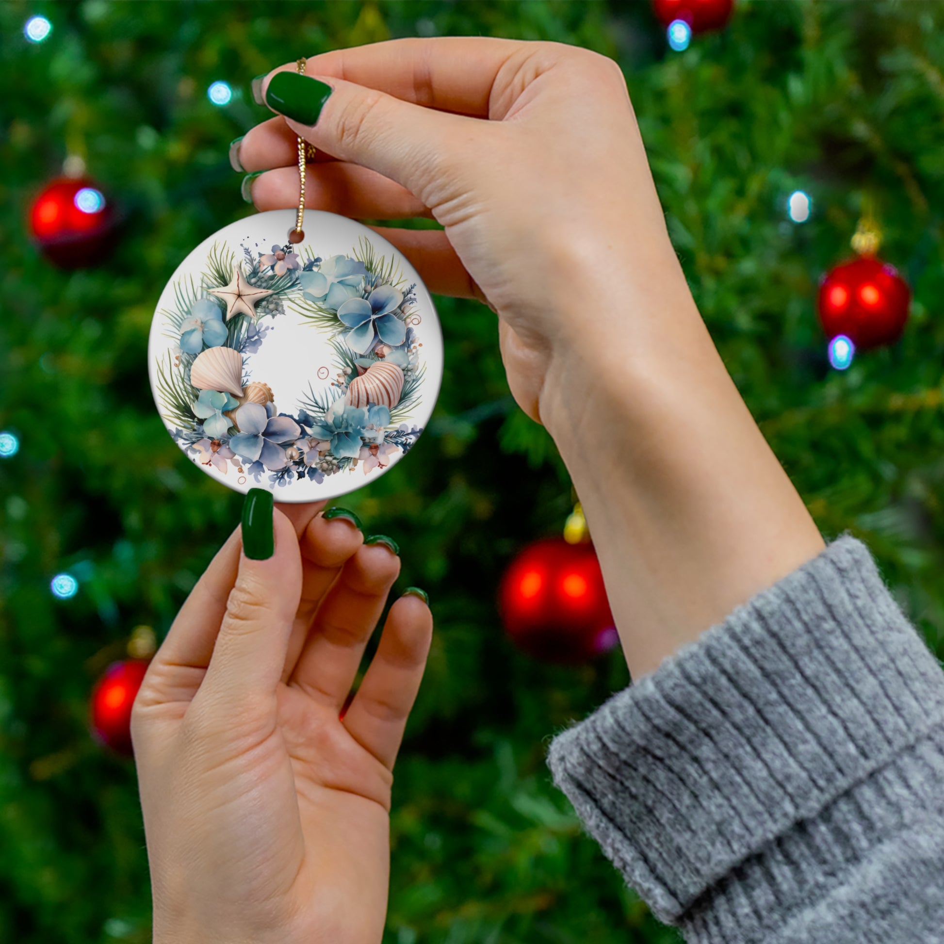 Hydrangea & Seashells Wreath Christmas Ceramic Ornament