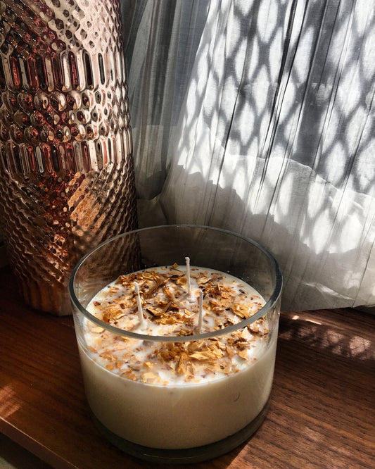 Palo Santo 3 wick candle helps relieve stress