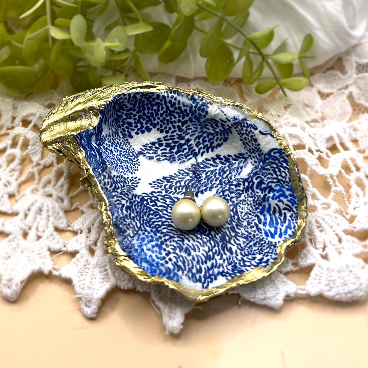 Gilded Blue Abstract Leaf Oyster Shell Ring Dish and Tray