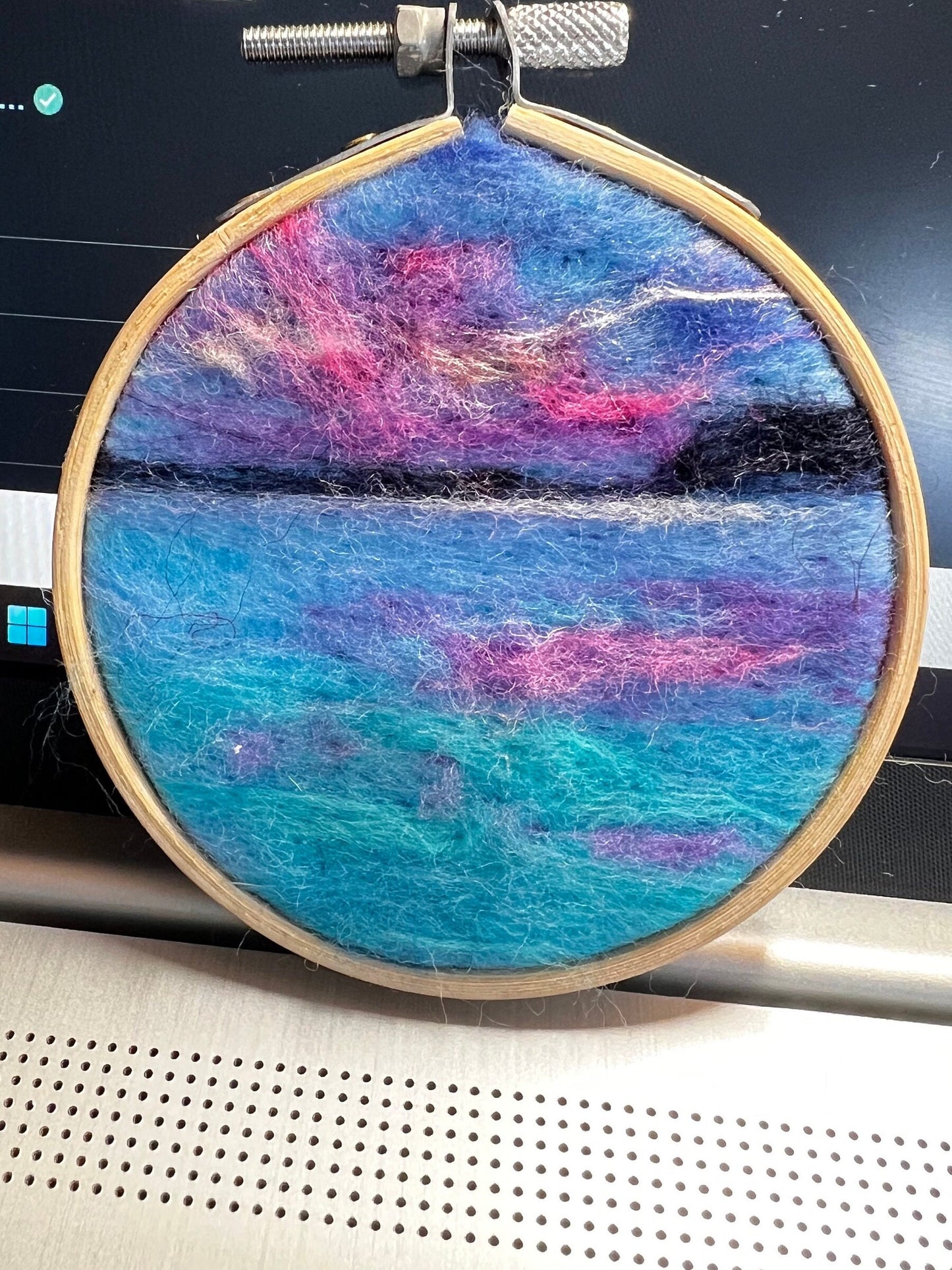 Sunset Ocean Round Painting, Oceanscape picture, Wool painting, mini felted painting, needle felted Wool, Hawaii, beach house decor, coastal